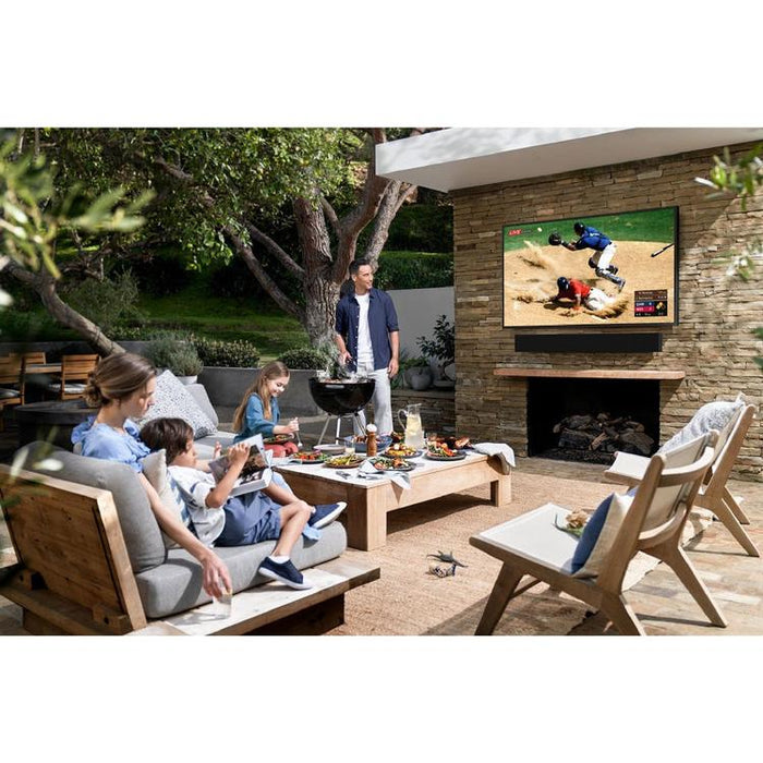 Samsung QN55LST7TAFXZA | Téléviseur intelligent extérieur 55” The Terrace QLED - Résistant aux intempéries-Sonxplus Drummondville